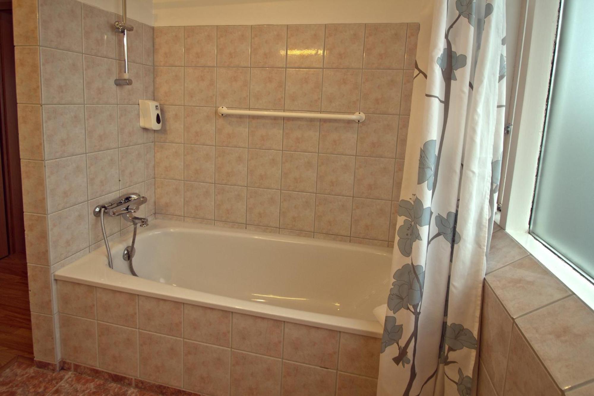 Hotel Post Breiðdalsvík المظهر الخارجي الصورة