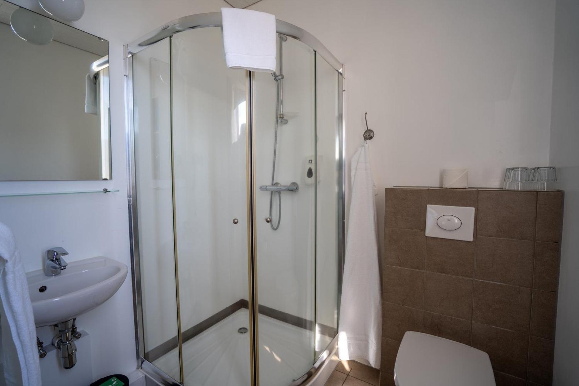 Hotel Post Breiðdalsvík المظهر الخارجي الصورة